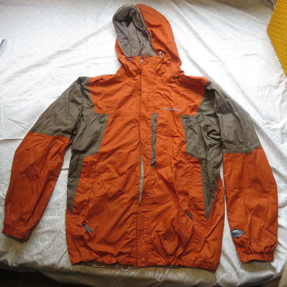 Columbia Packable Wind Breaker